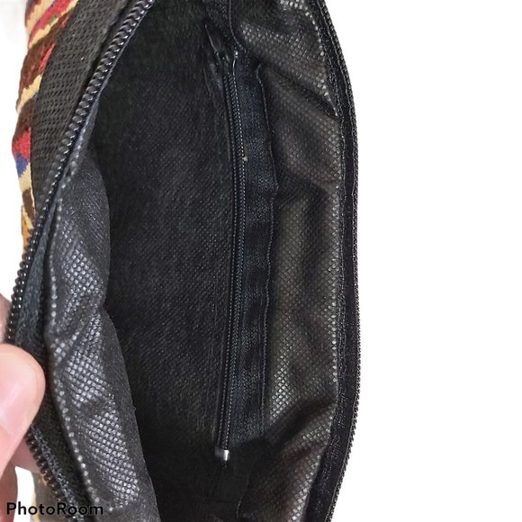 NWOT Tribal clutch purse wristlet wallet/phone bag - Picture 5 of 5